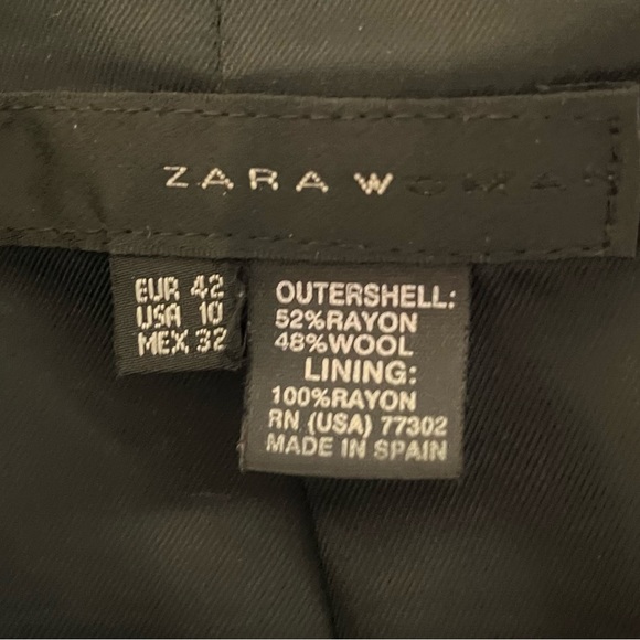 Zara Black Wool Blazer Black Fur Trims Two Buttons Front Closure US 10 - Picture 11 of 15